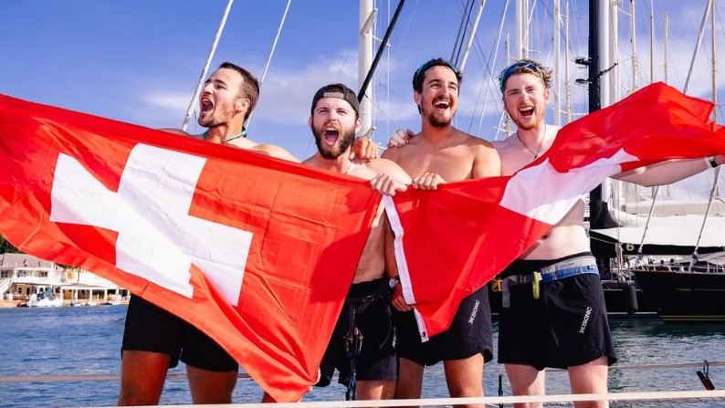 Featured image for “🚣‍♂️ Erfolg auf dem Atlantik: 44west gewinnt den World’s Toughest Row 🌊”