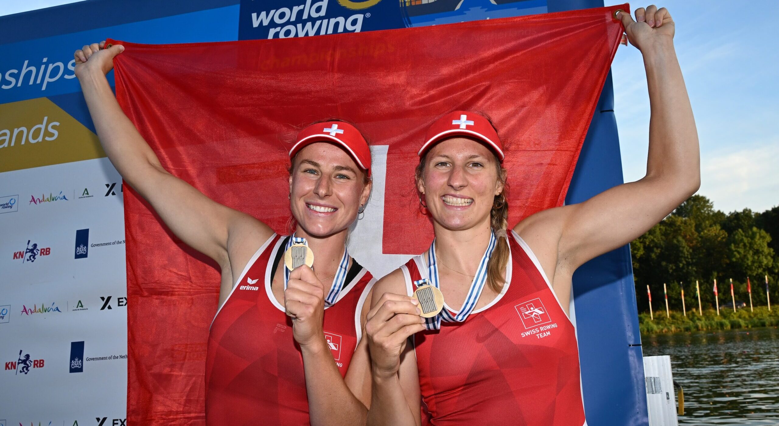 Featured image for “Historische Bronzemedaille für Salome und Fabienne!”